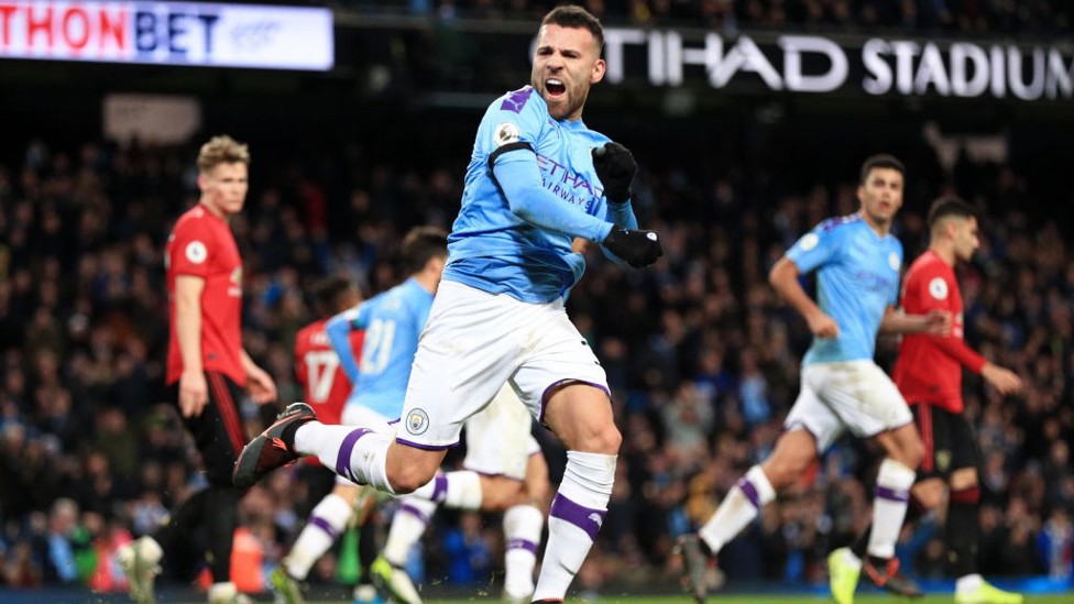 Nicolás Otamendi marcó su tercer gol de la temporada.
