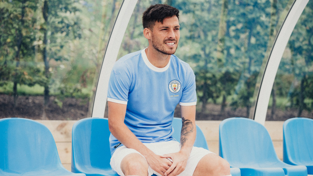 man city 125 jersey