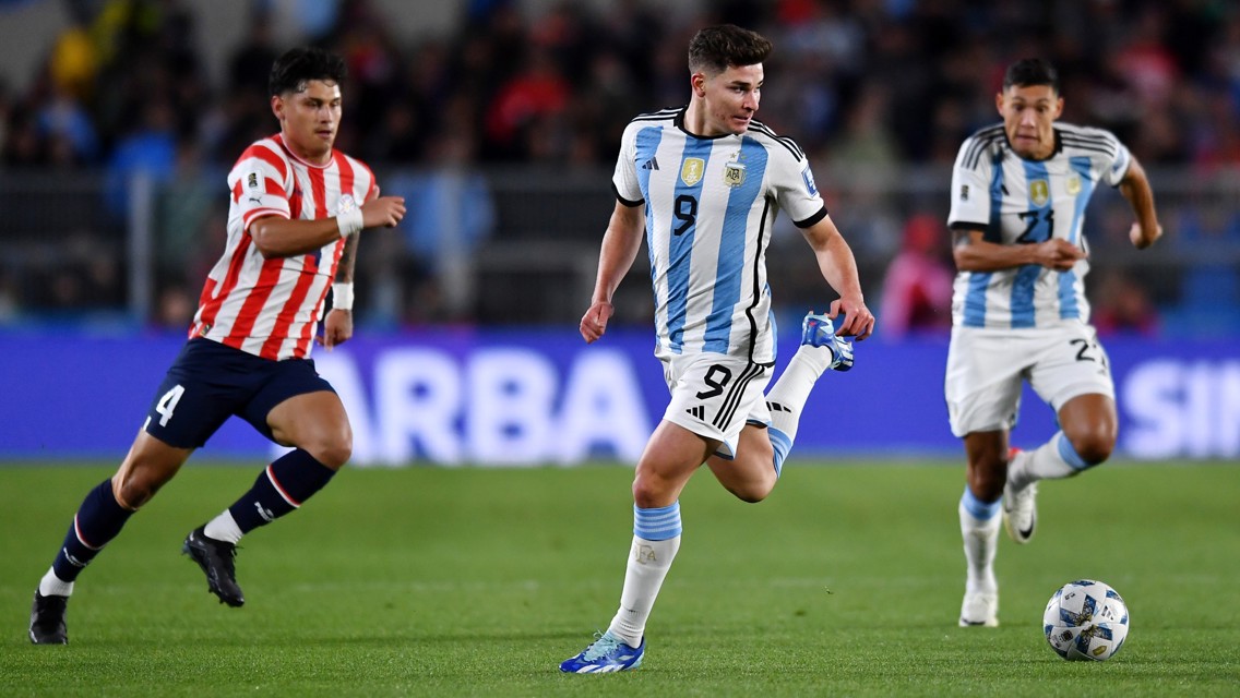 Alvarez and Ederson on international duty in South America