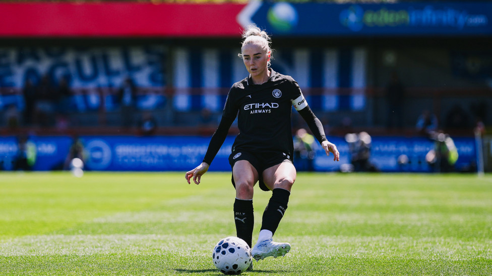 Leading : Alex Greenwood looking to push things forward