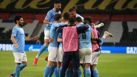 Virada heroica em Paris nos dá vantagem na Liga dos Campeões