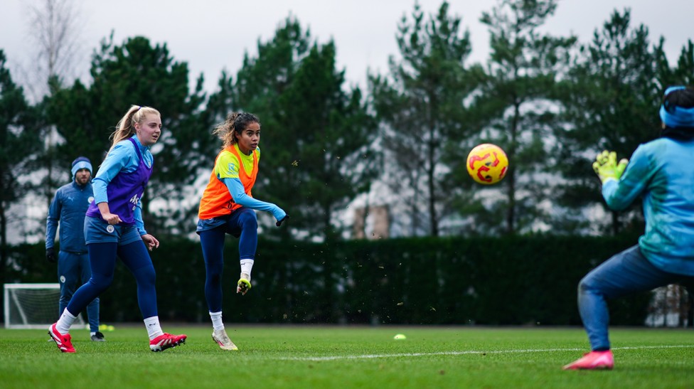 SHARP-SHOOTER: Mary Fowler fires goalwards