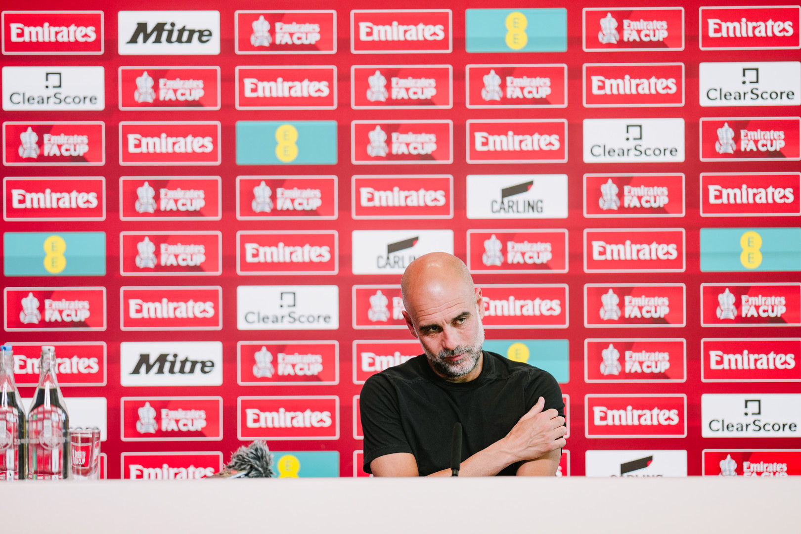 Guardiola atualiza situação de Rodri 
