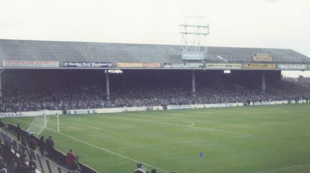 WE ARE THE KIPPAX! In glorious colour...