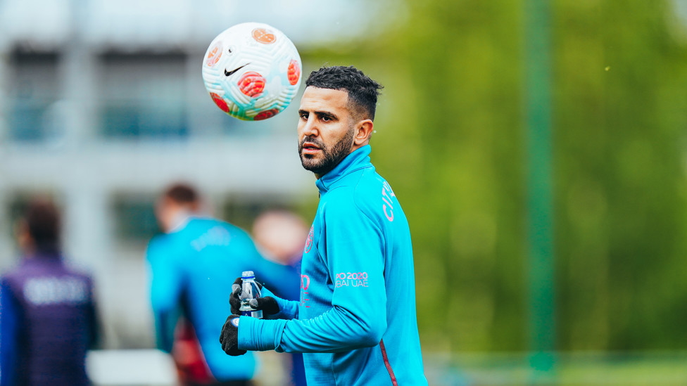 FULL FOCUS : Riyad Mahrez keeps his eye on the ball