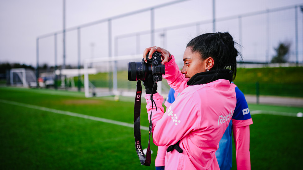 IN FOCUS  : Kerolin zooming in on Sheffield United! 
