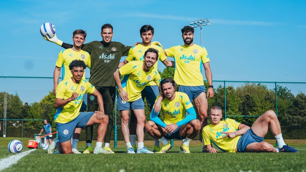 WINNING WEDNESDAY : Today's triumphant training team. 