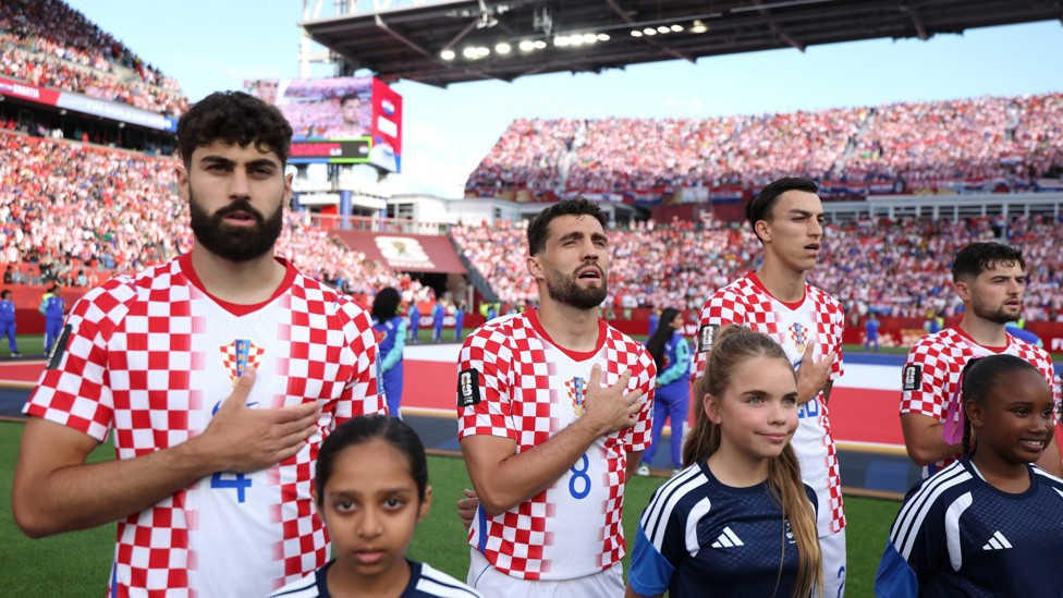  : Josko Gvardiol and Mateo Kovacic show their pride at representing Croatia