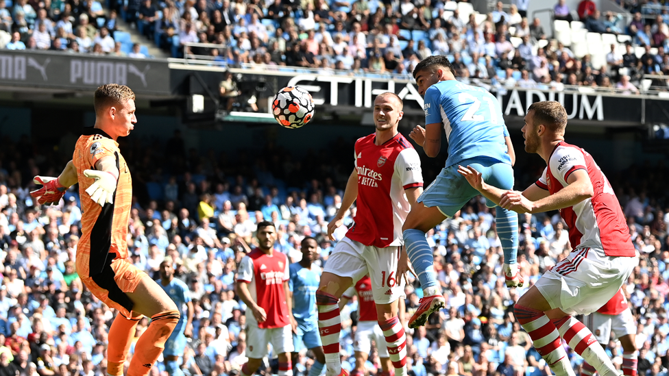 TWO FOR TORRES : Ferran gets his second and our fifth over the Gunners!