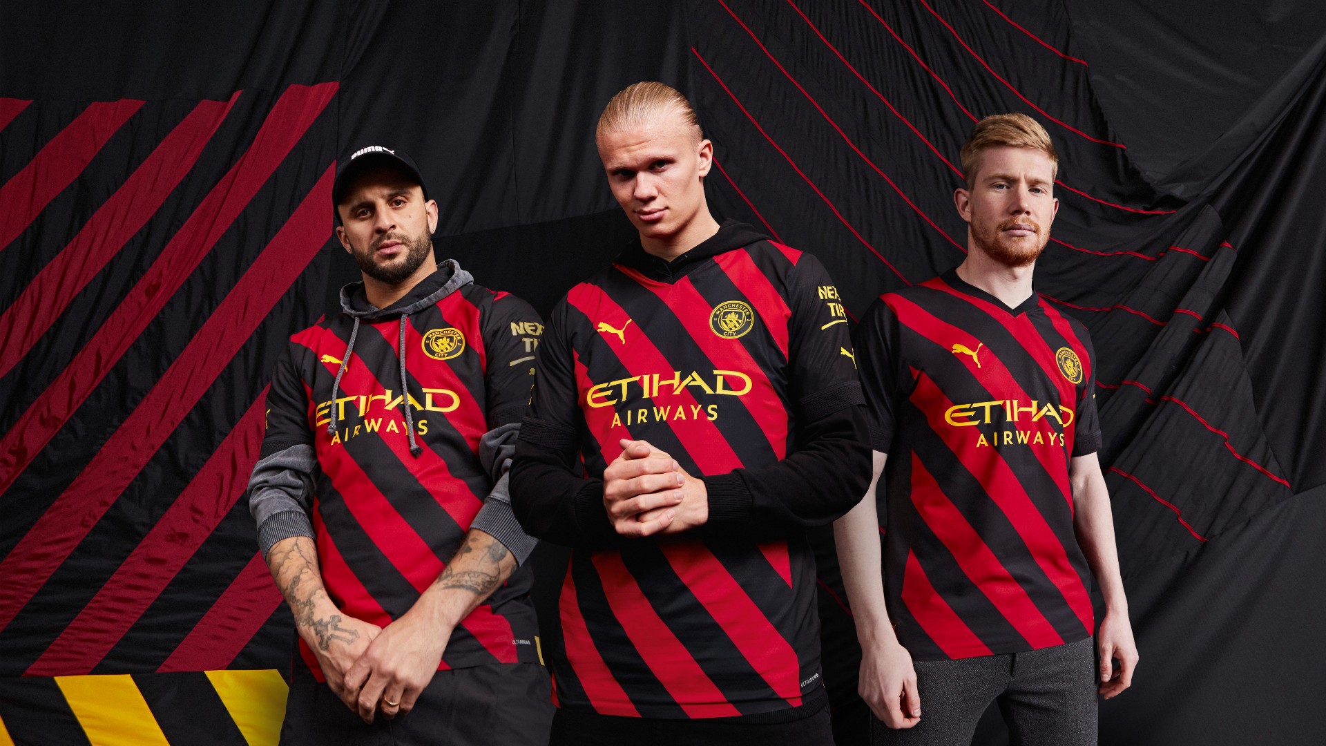 Manchester City's 2022/23 Away Kit Arrives in Red and Black