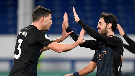 Dias and Bernardo: Silk and steel